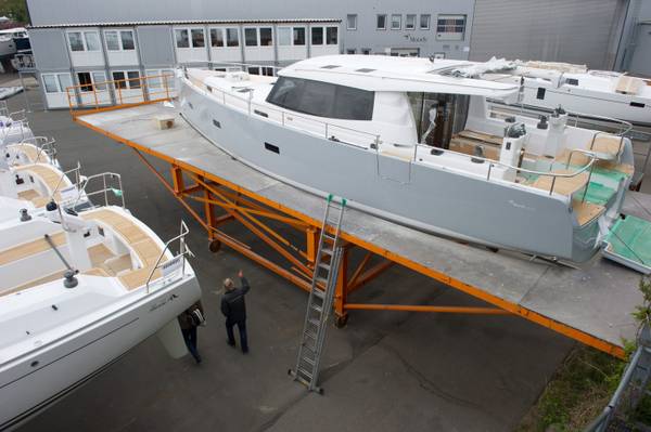 HanseYachts in cantiere i n Germania