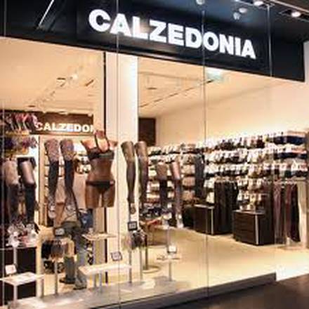 Un negozio Calzedonia