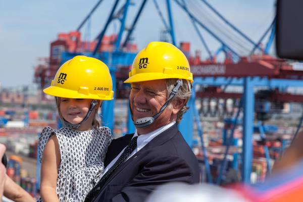 Pierfrancesco Vago, Executive Chairman di MSC Cruises ed Executive Director del Gruppo MSC, con la figlia Zoe