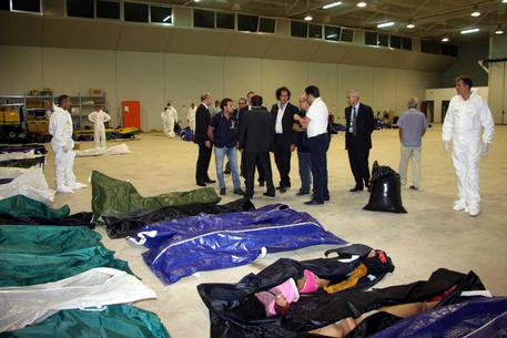 La strage di Lampedusa del 3 ottobre 2013 © ANSA 