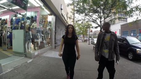 Usa: cammina per strada a Ny, molestata 108 volte in 10 ore © ANSA