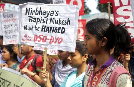 Proteste dopo uno stupro a Calcutta © ANSA 