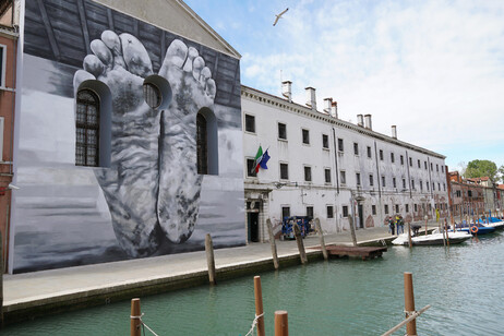 Pabellón de la Santa Sede en la Bienal de Venecia (ANSA)